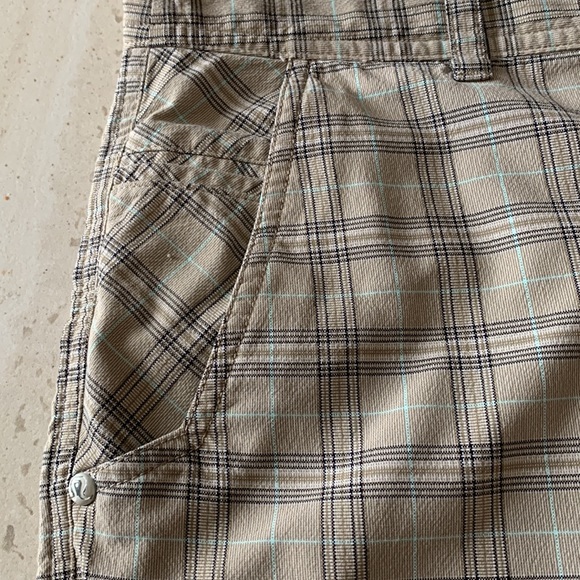 Lululemon mens short - Picture 2 of 7